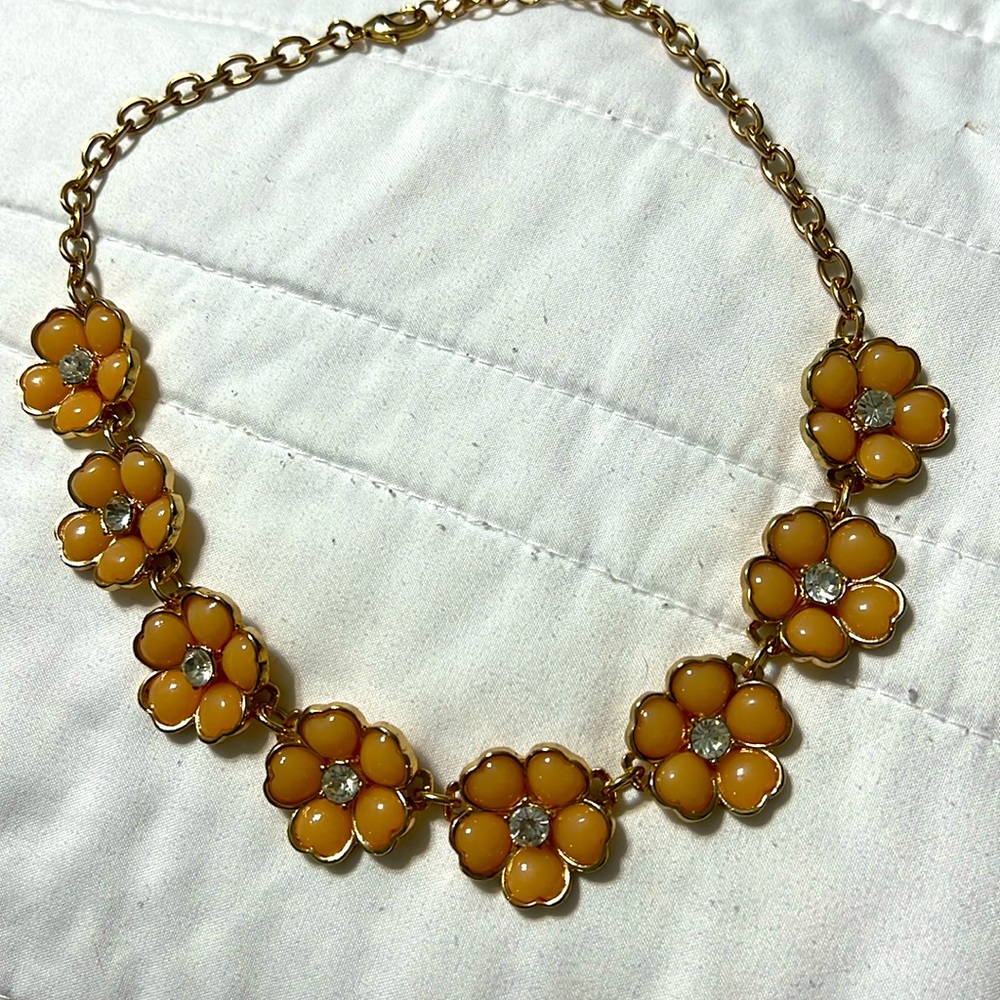 Flower necklace